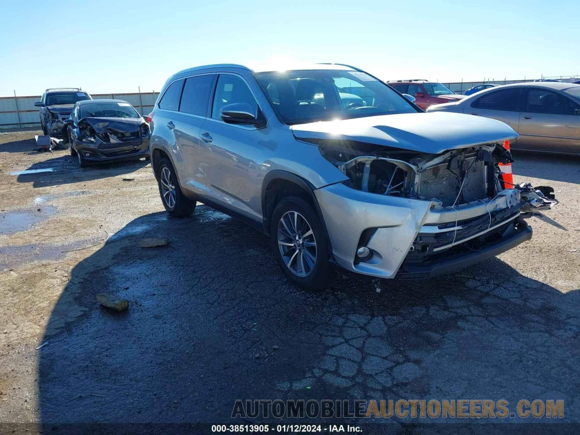 5TDKZRFH7KS571078 TOYOTA HIGHLANDER 2019