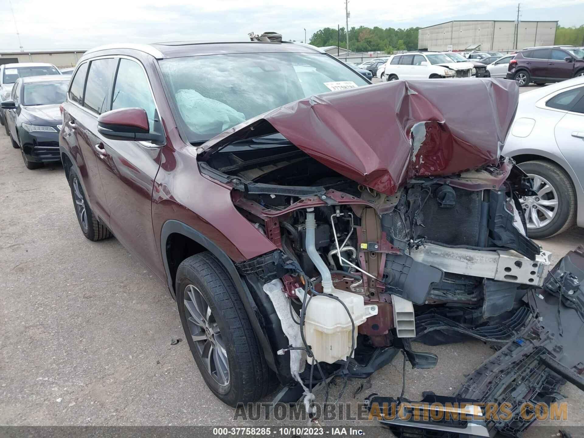 5TDKZRFH8HS211049 TOYOTA HIGHLANDER 2017