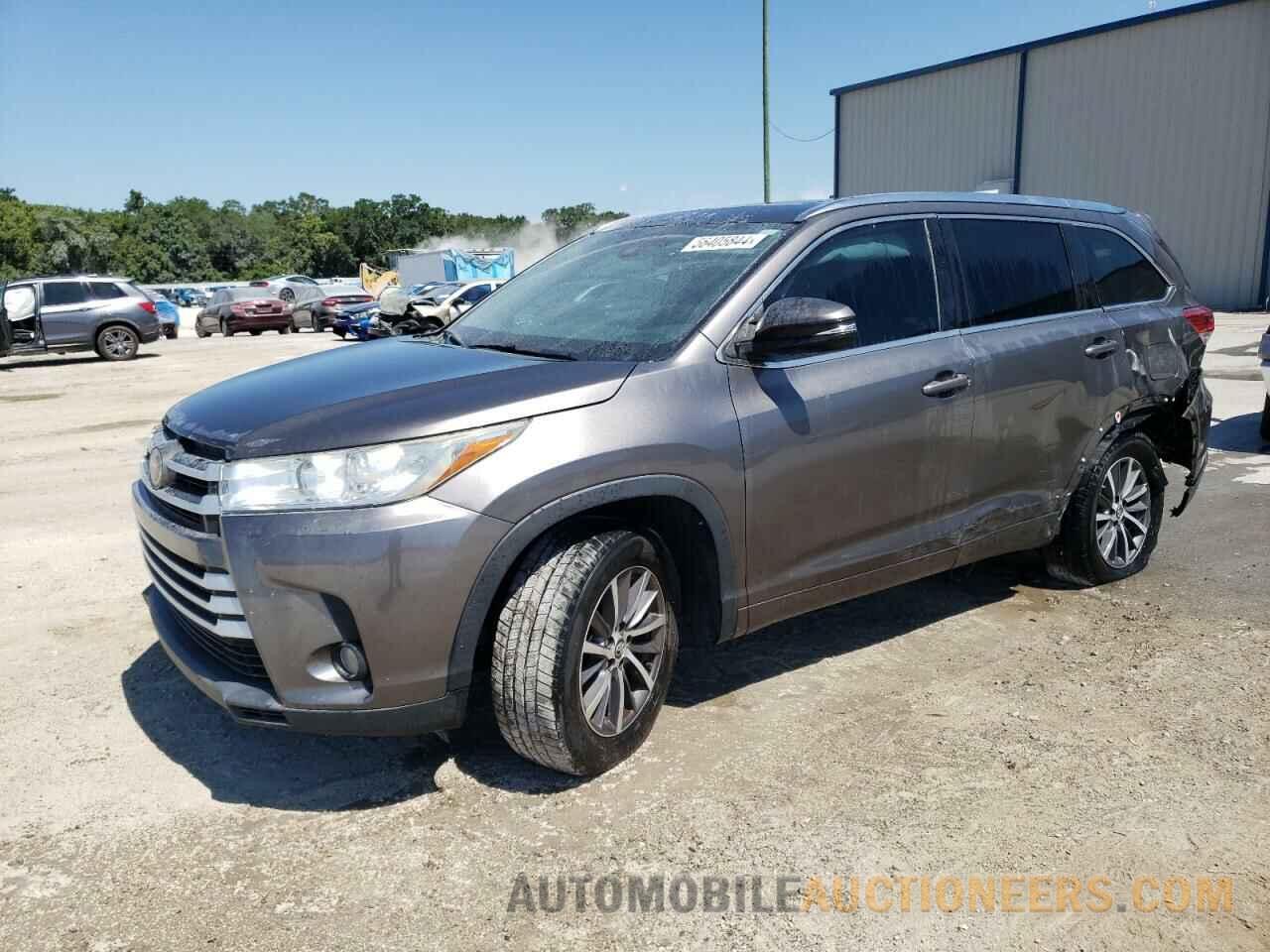 5TDKZRFH8HS512713 TOYOTA HIGHLANDER 2017