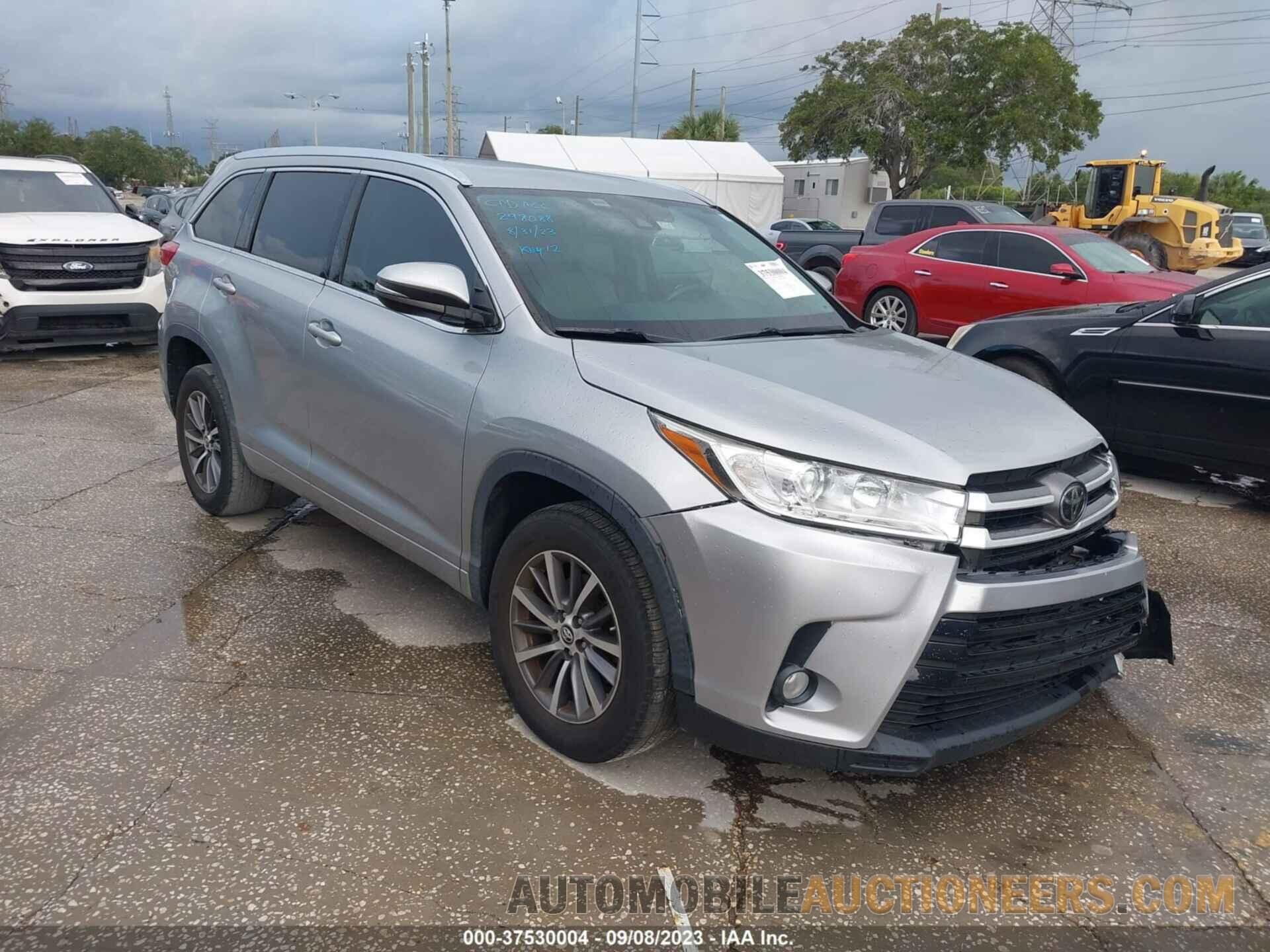 5TDKZRFH8HS519709 TOYOTA HIGHLANDER 2017