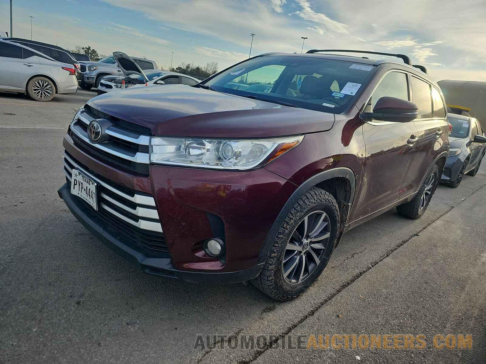 5TDKZRFH8JS241772 Toyota Highlander 2018