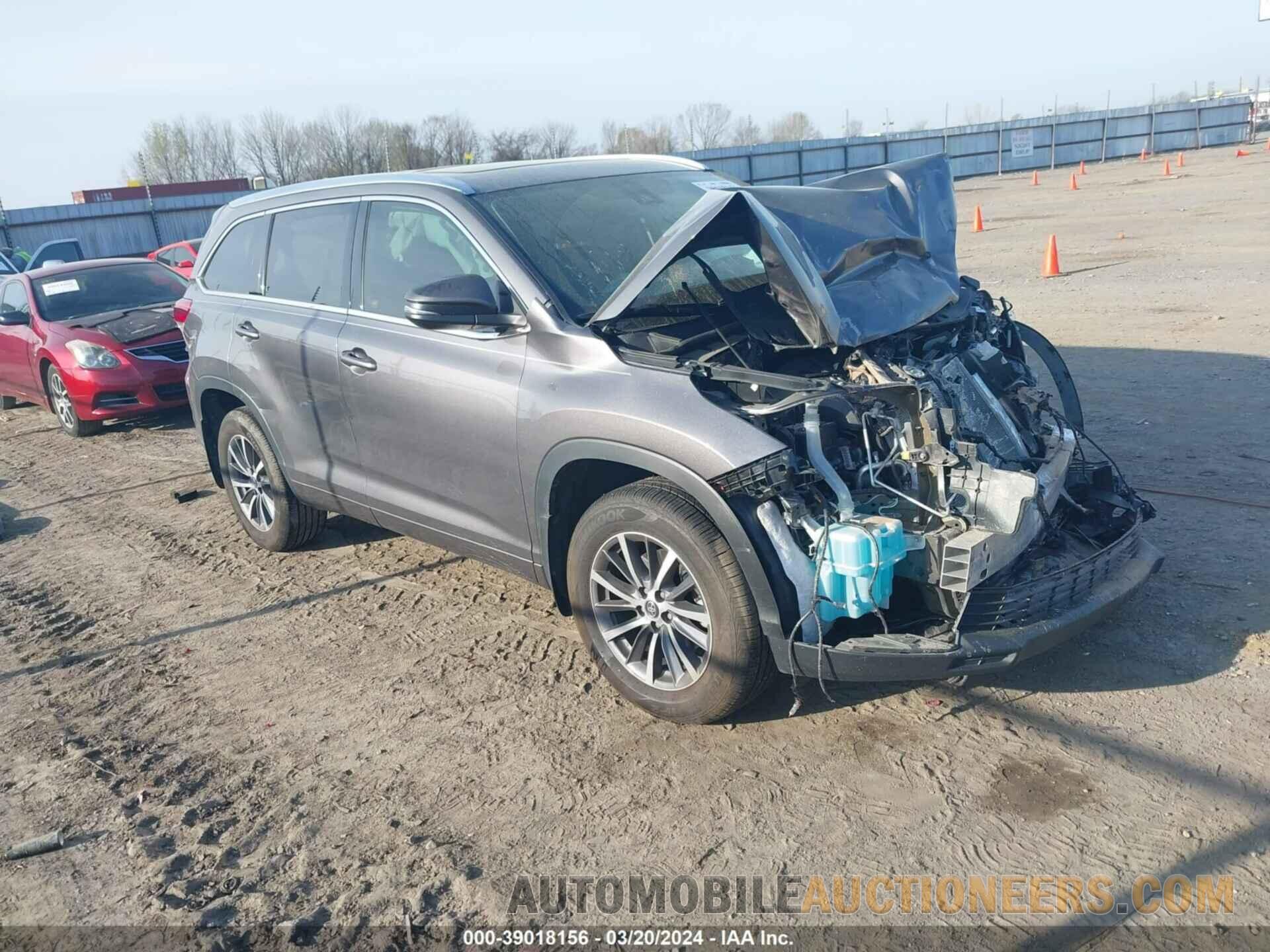 5TDKZRFH8JS285657 TOYOTA HIGHLANDER 2018