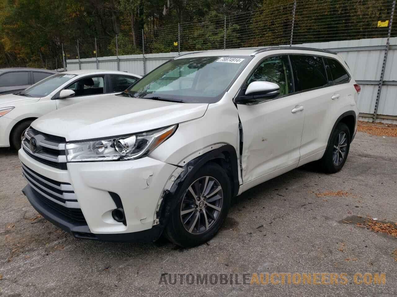 5TDKZRFH8JS542364 TOYOTA HIGHLANDER 2018