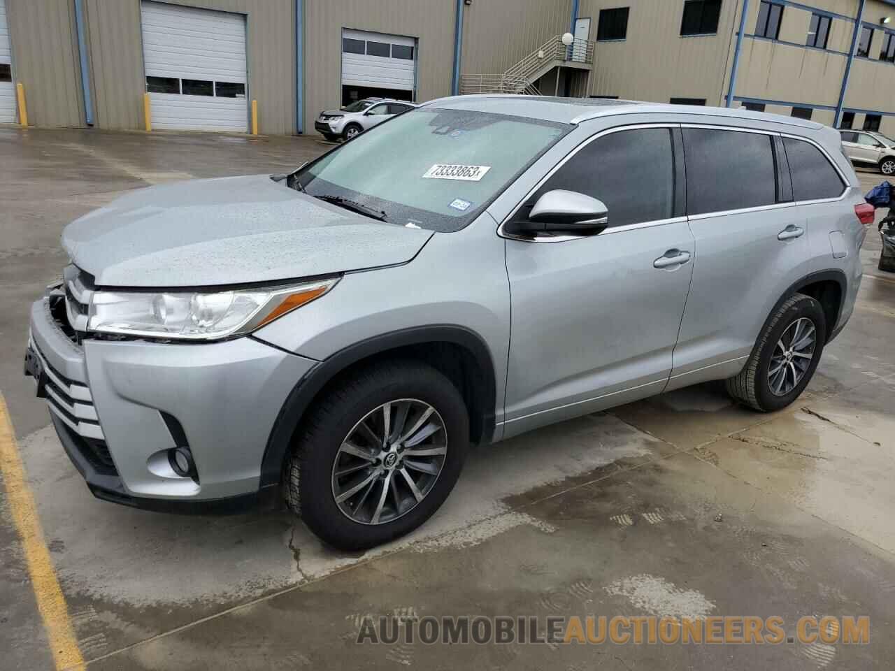 5TDKZRFH8JS550464 TOYOTA HIGHLANDER 2018