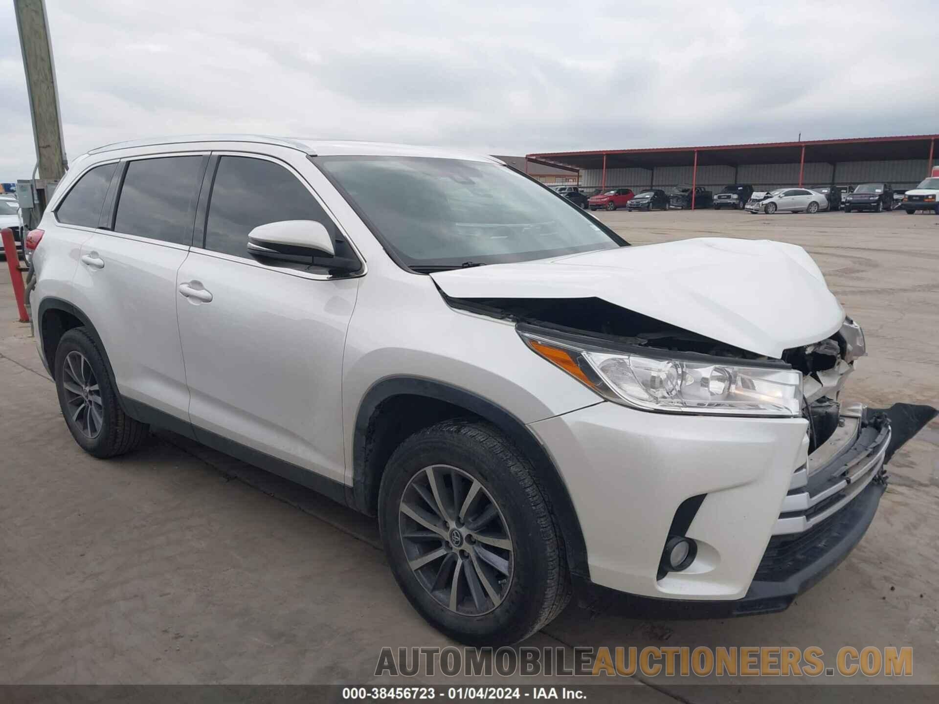 5TDKZRFH8KS320571 TOYOTA HIGHLANDER 2019