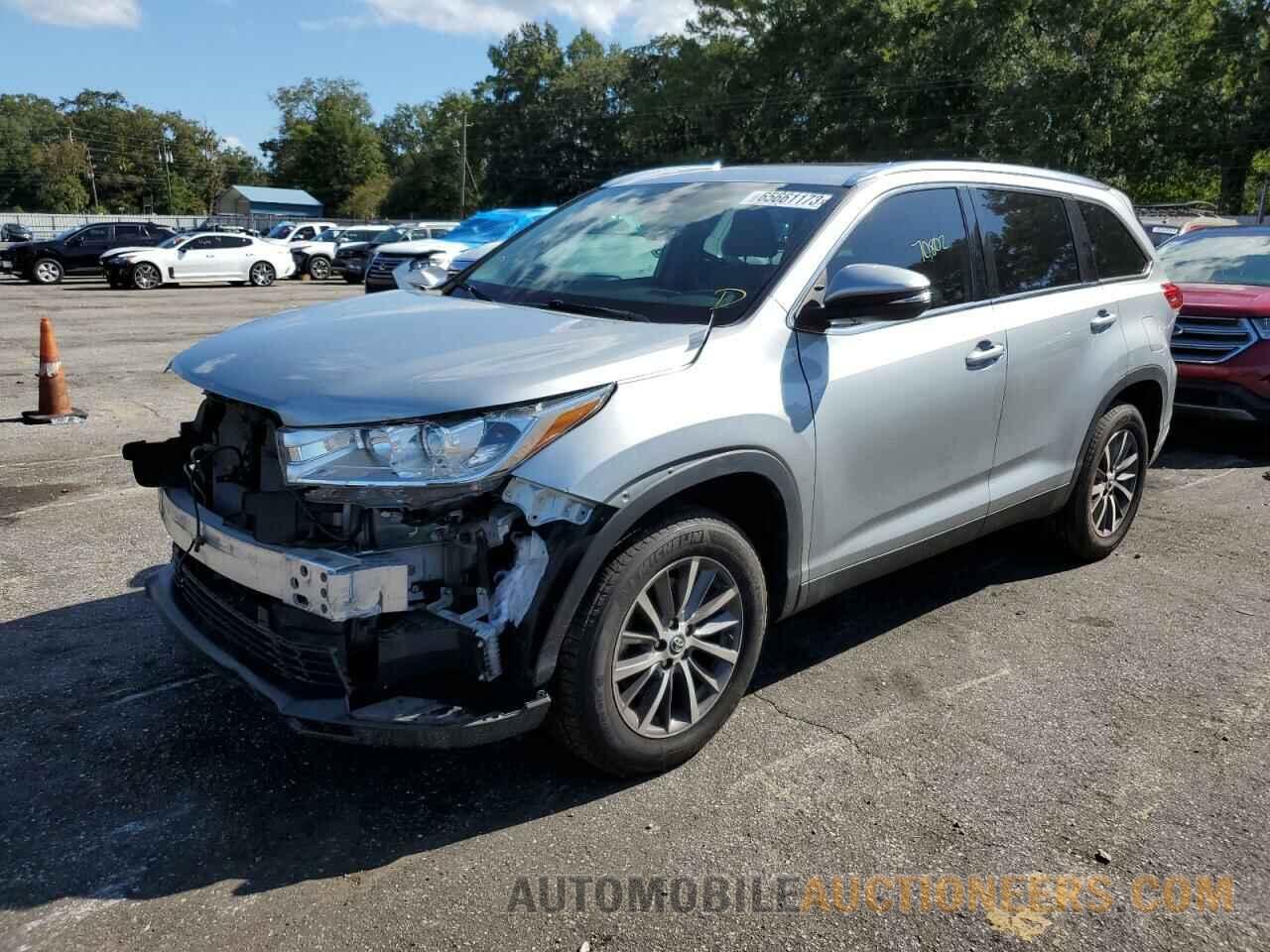 5TDKZRFH8KS559876 TOYOTA HIGHLANDER 2019