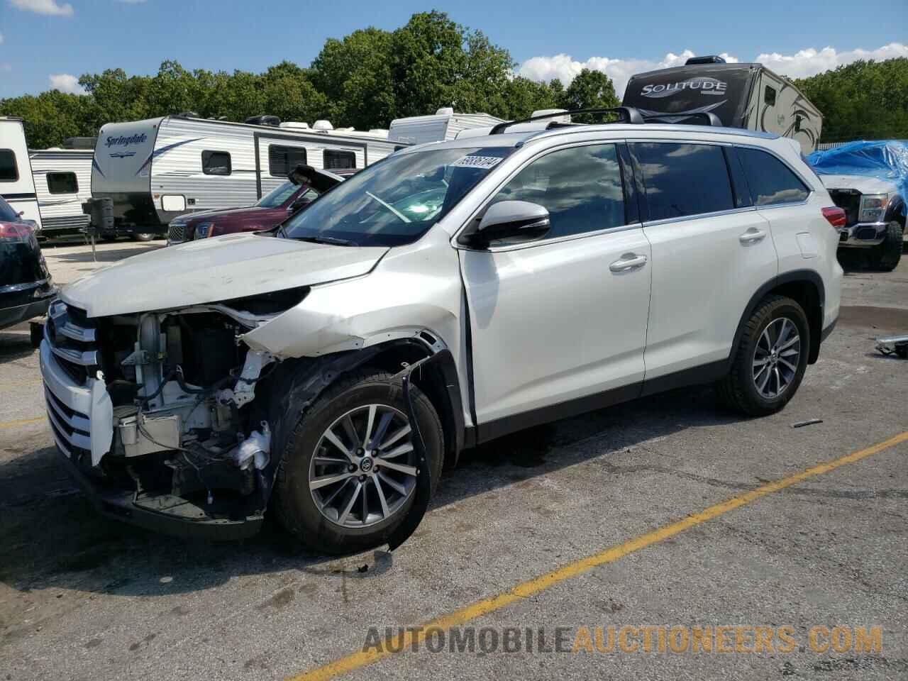 5TDKZRFH8KS571204 TOYOTA HIGHLANDER 2019