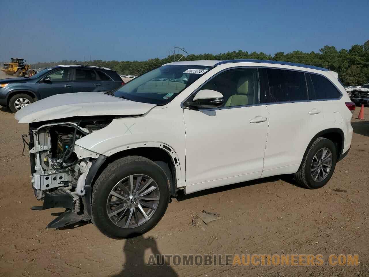 5TDKZRFH9HS213117 TOYOTA HIGHLANDER 2017