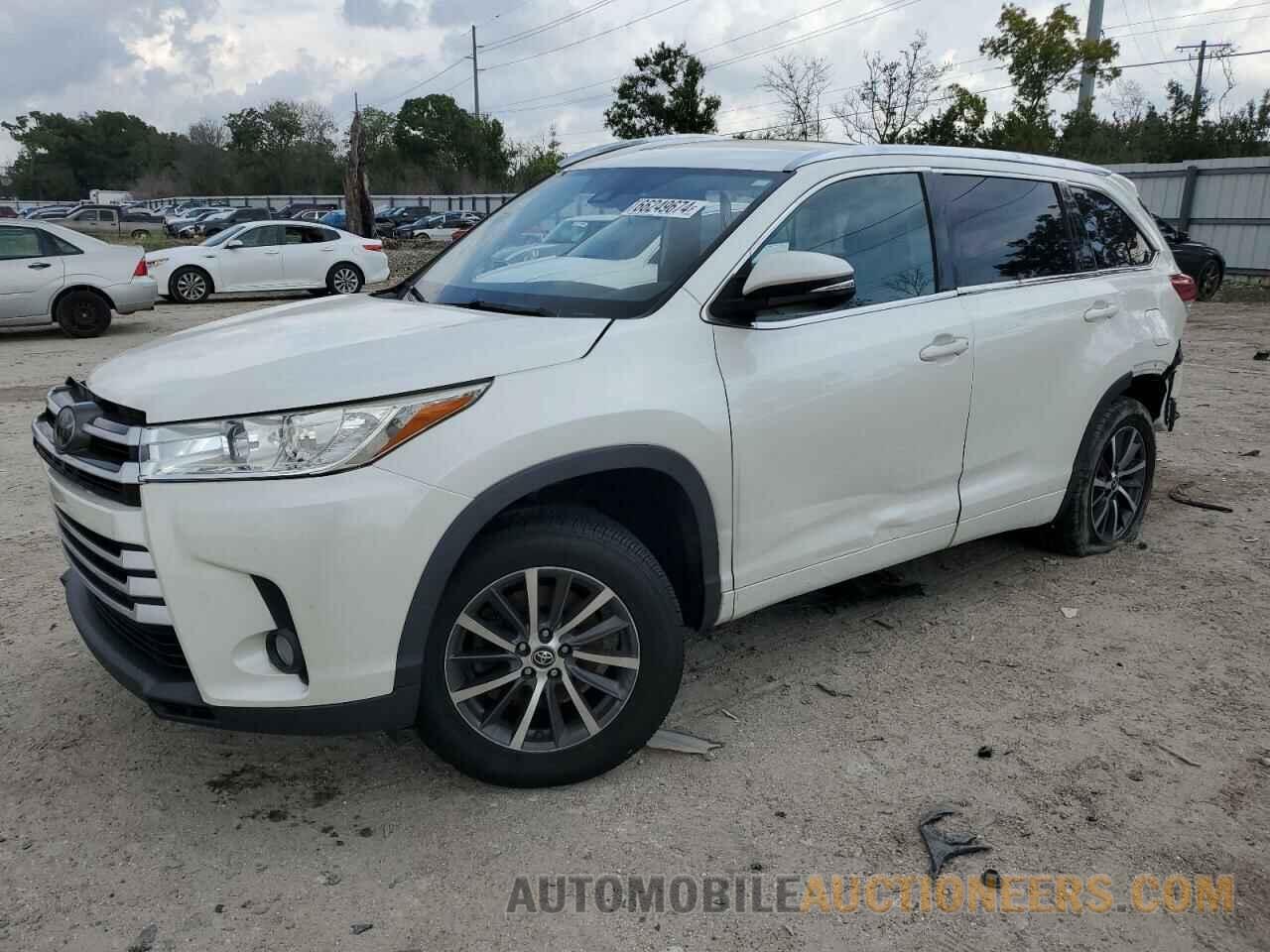 5TDKZRFH9HS513076 TOYOTA HIGHLANDER 2017