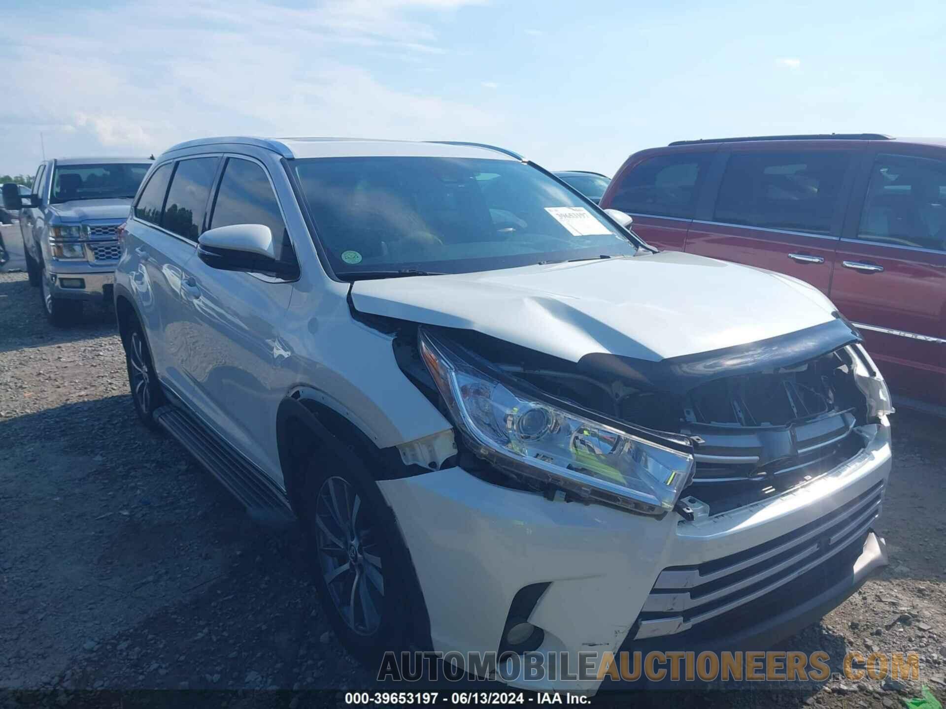 5TDKZRFH9HS515555 TOYOTA HIGHLANDER 2017