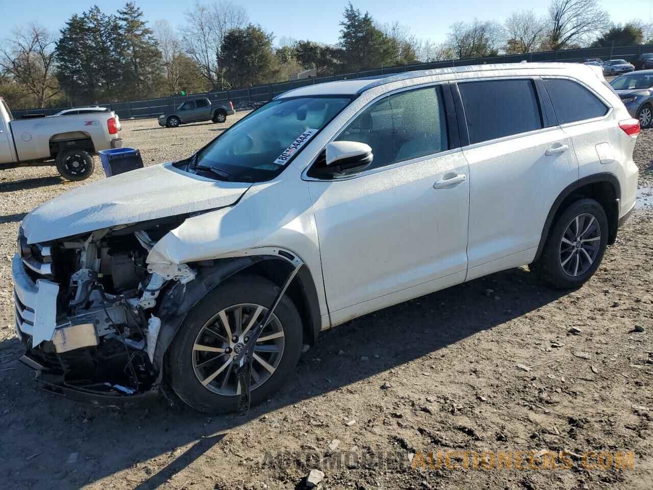 5TDKZRFH9HS520111 TOYOTA HIGHLANDER 2017