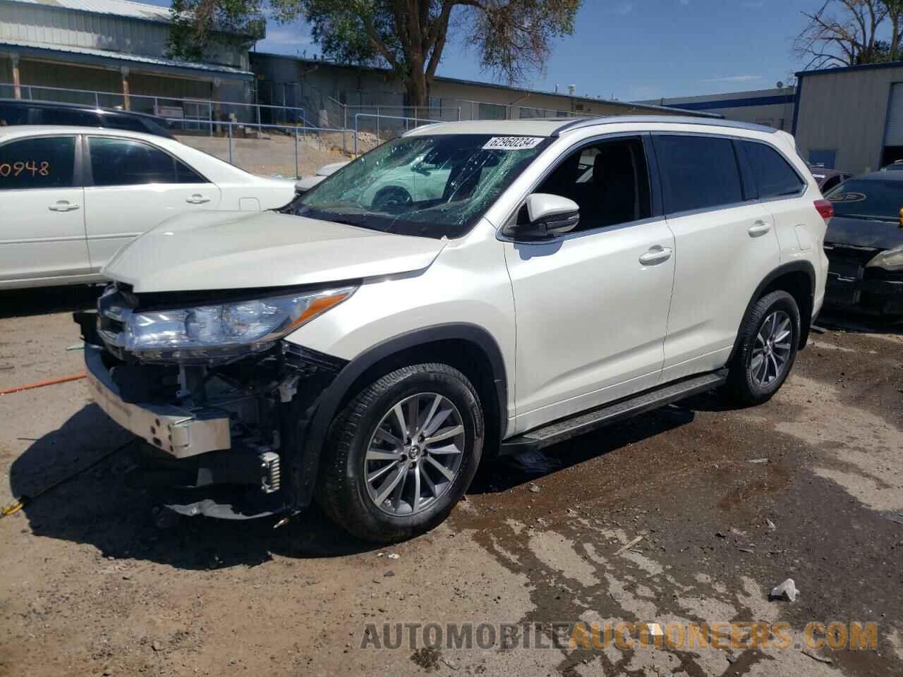 5TDKZRFH9JS534533 TOYOTA HIGHLANDER 2018