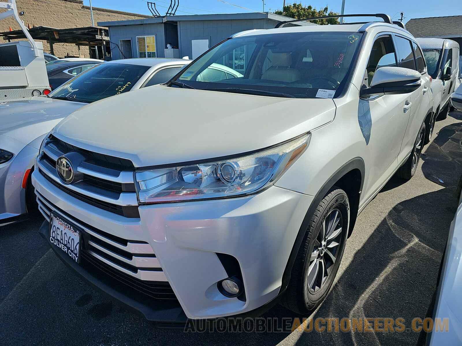 5TDKZRFH9JS543507 Toyota Highlander 2018