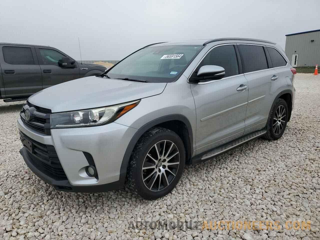 5TDKZRFH9JS546195 TOYOTA HIGHLANDER 2018