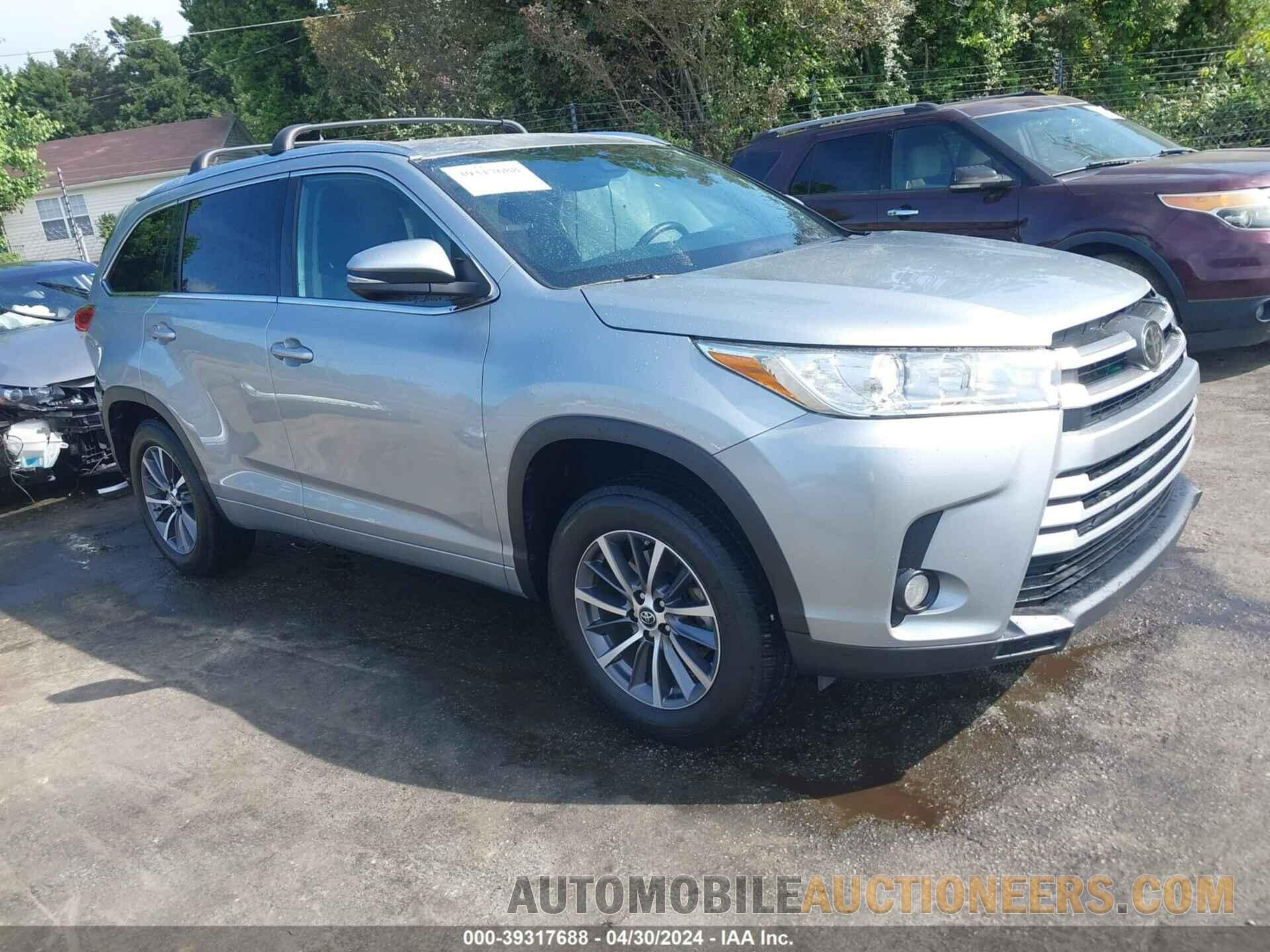 5TDKZRFH9JS546696 TOYOTA HIGHLANDER 2018