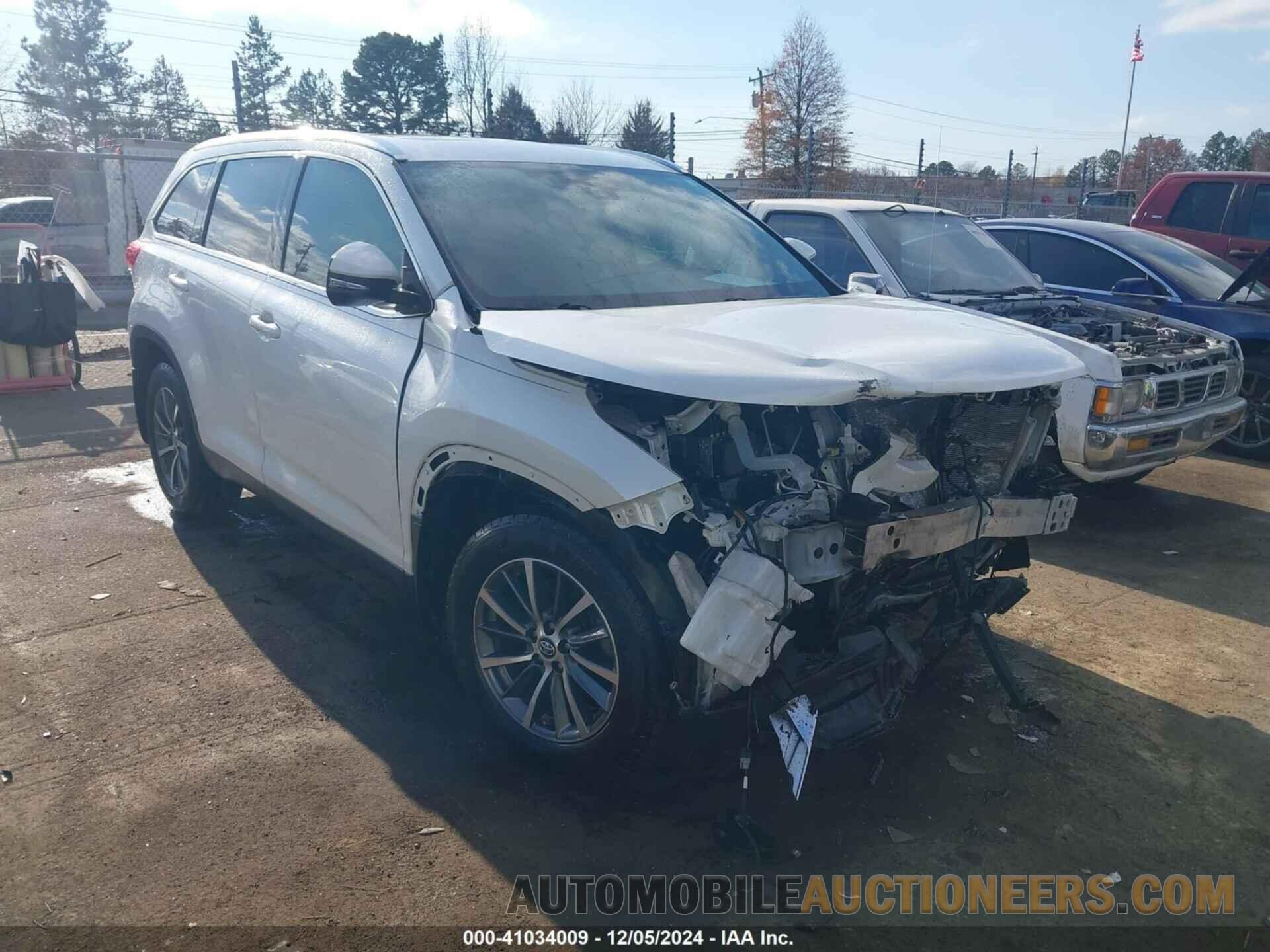 5TDKZRFH9KS318845 TOYOTA HIGHLANDER 2019