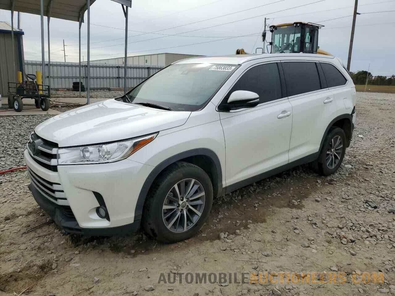 5TDKZRFH9KS320062 TOYOTA HIGHLANDER 2019