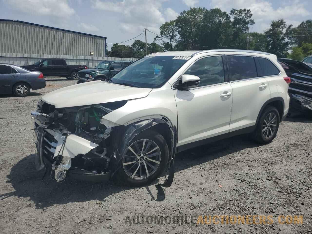 5TDKZRFH9KS557103 TOYOTA HIGHLANDER 2019