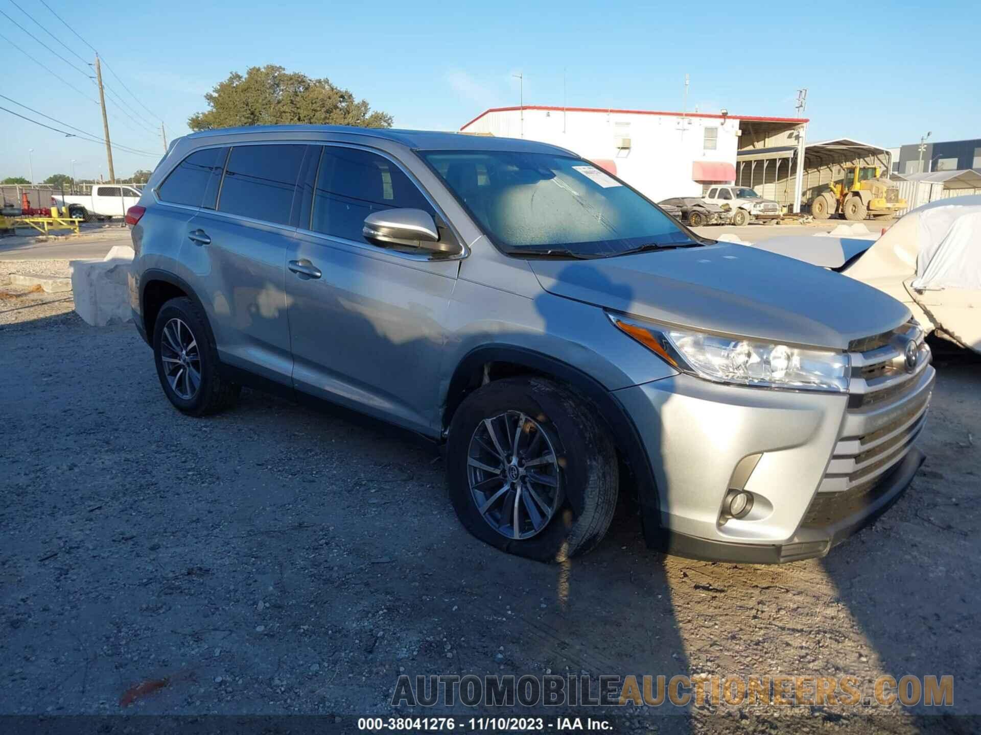 5TDKZRFH9KS569624 TOYOTA HIGHLANDER 2019