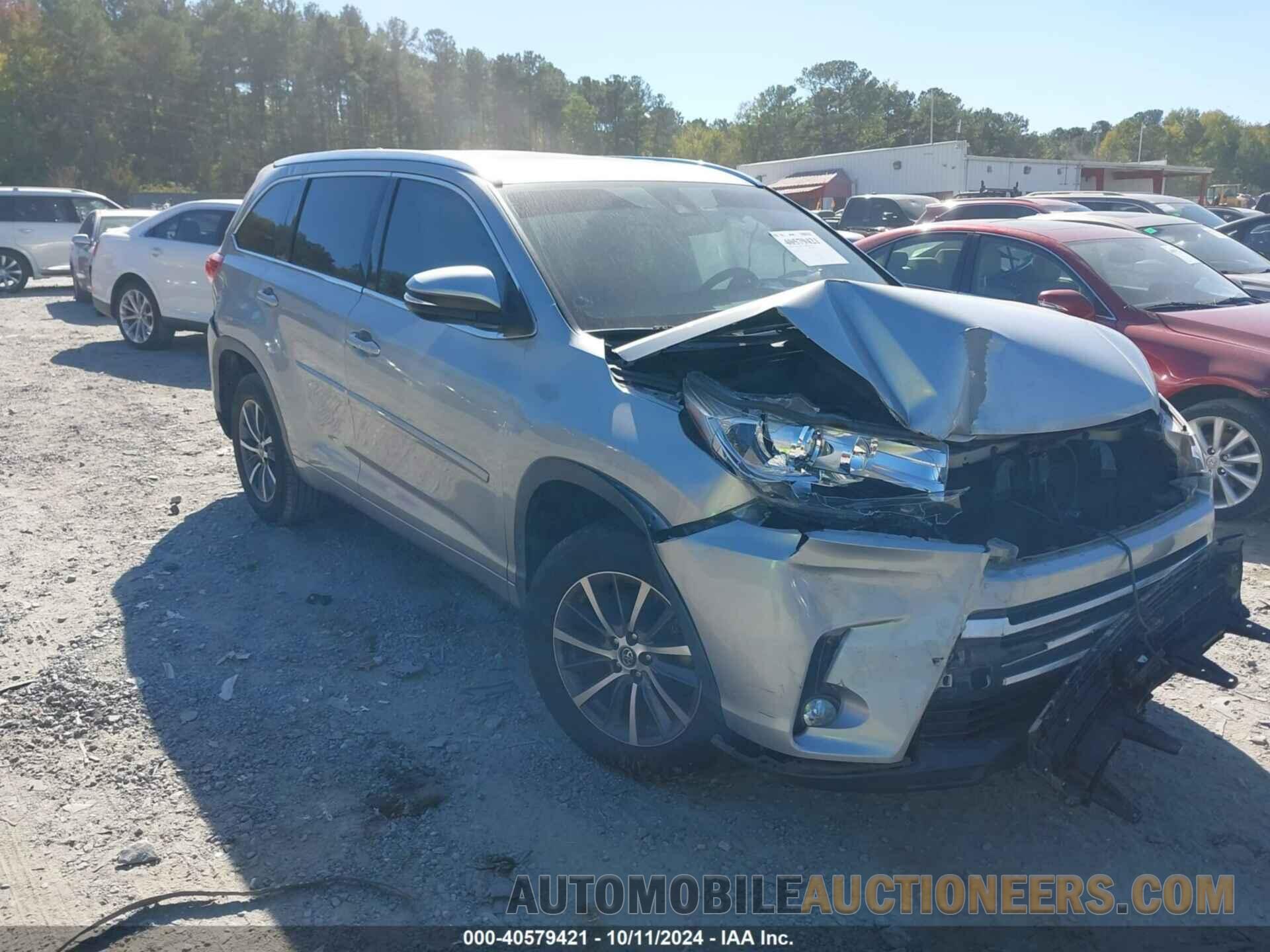 5TDKZRFHXHS199633 TOYOTA HIGHLANDER 2017