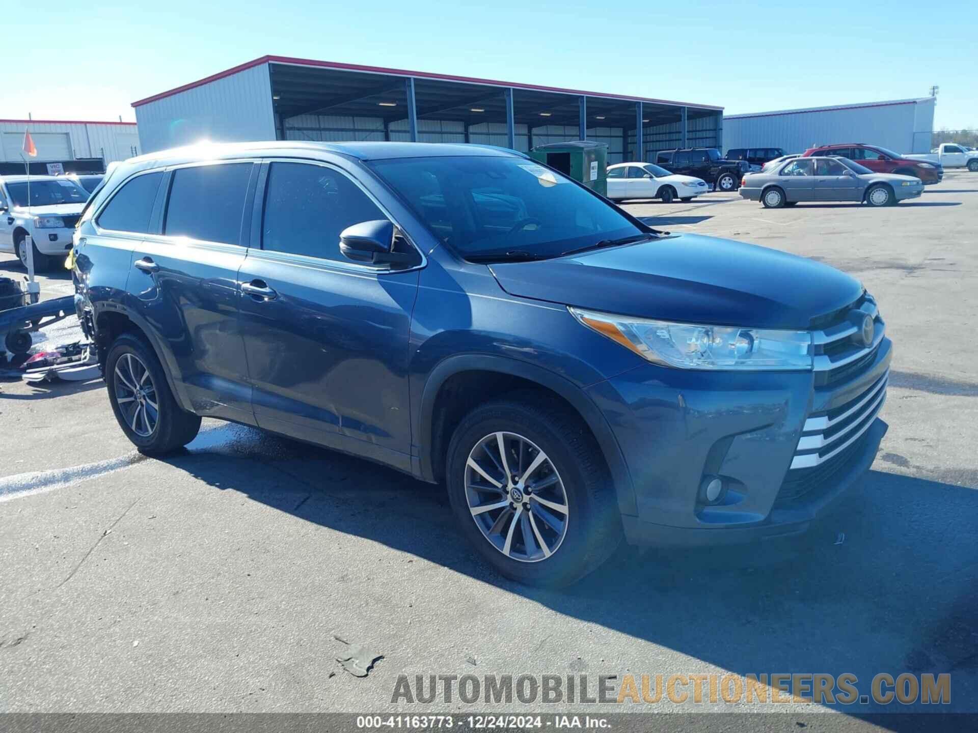 5TDKZRFHXHS509666 TOYOTA HIGHLANDER 2017