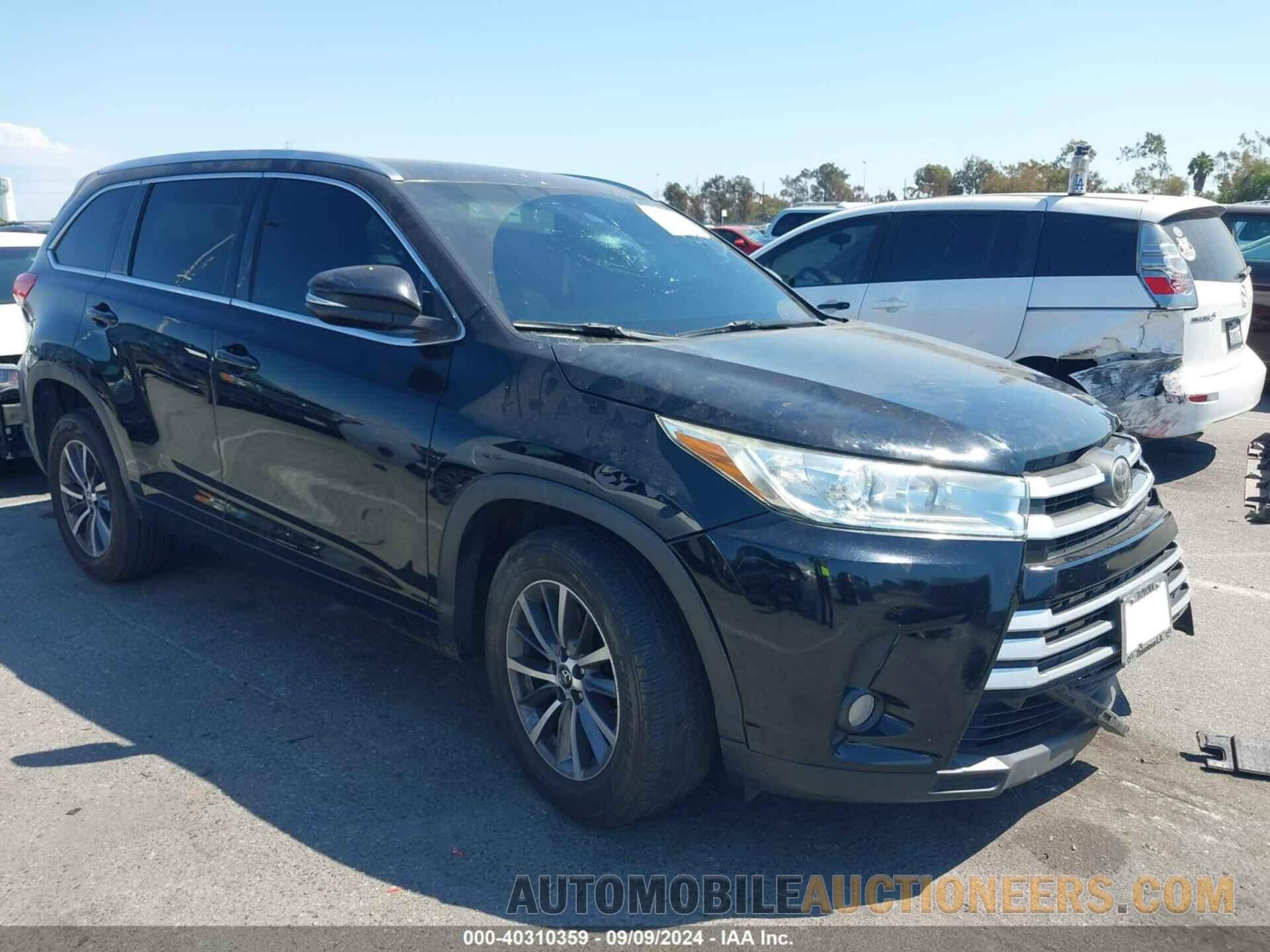 5TDKZRFHXHS510140 TOYOTA HIGHLANDER 2017