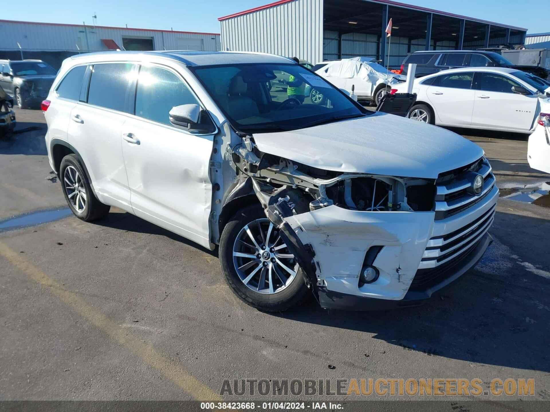 5TDKZRFHXHS526080 TOYOTA HIGHLANDER 2017