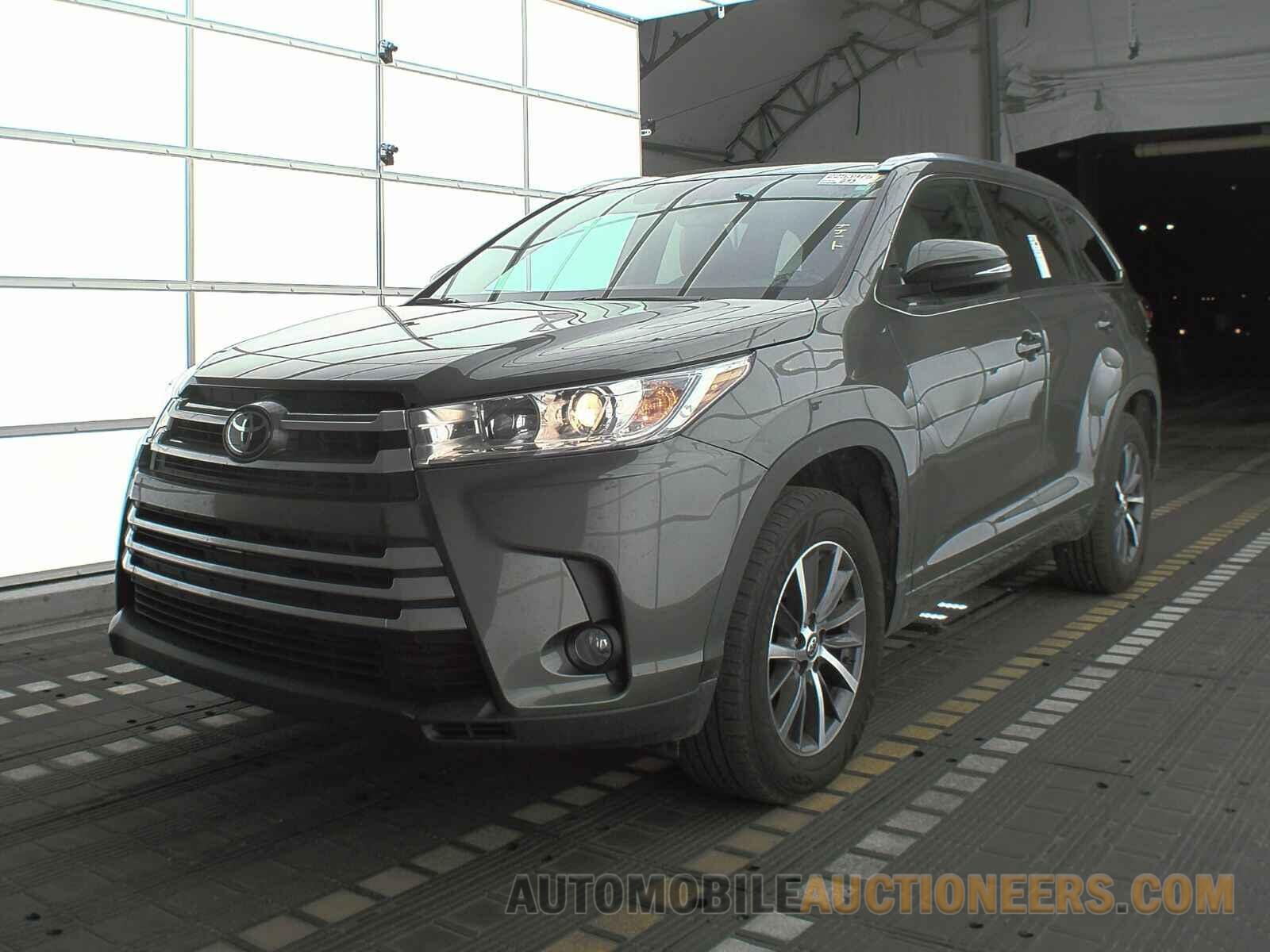 5TDKZRFHXJS240347 Toyota Highlander 2018