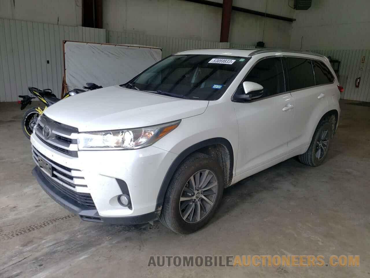 5TDKZRFHXJS531186 TOYOTA HIGHLANDER 2018