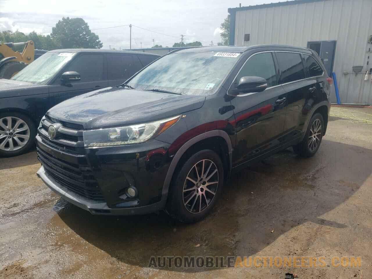 5TDKZRFHXJS531575 TOYOTA HIGHLANDER 2018