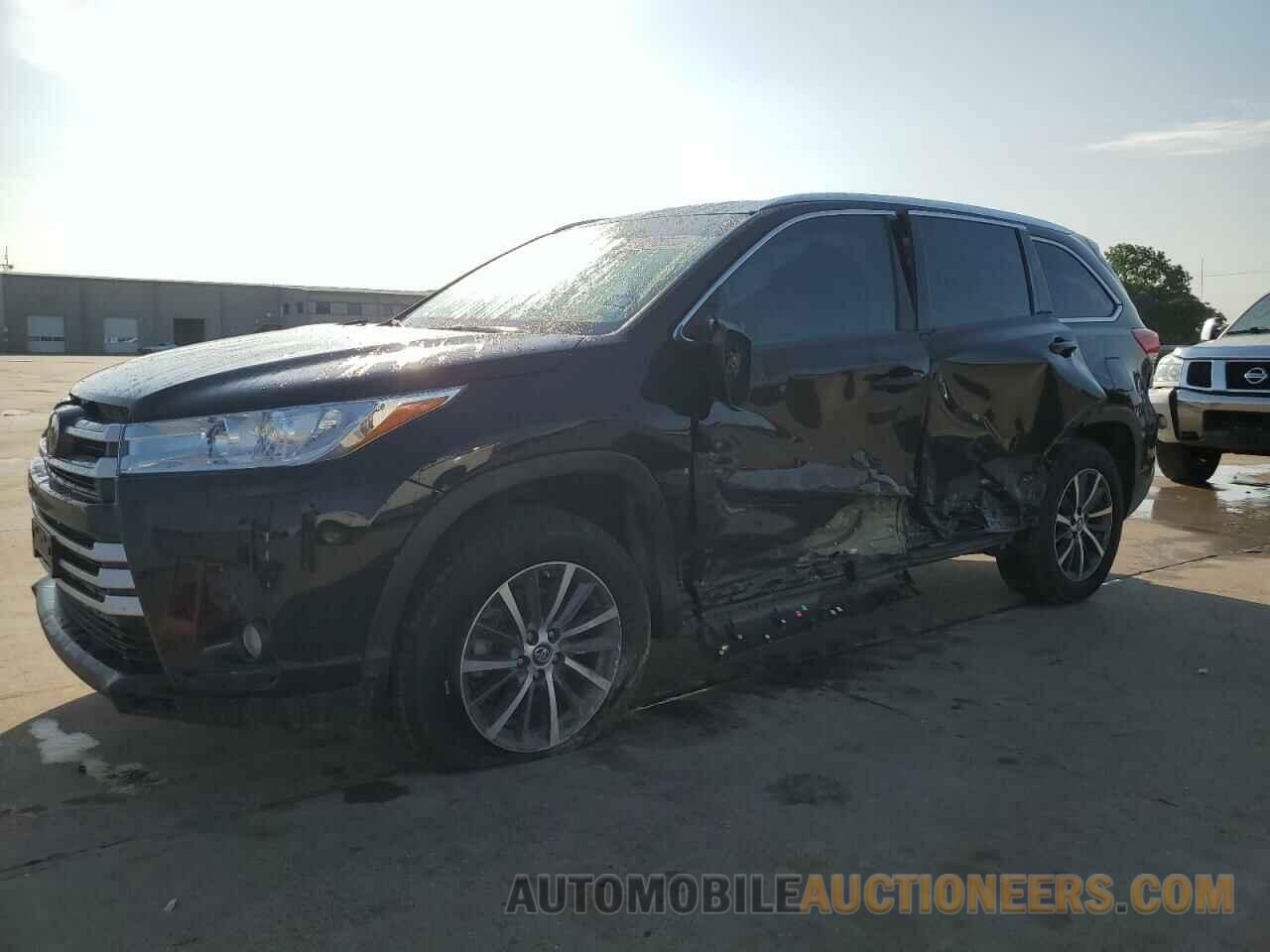 5TDKZRFHXJS538395 TOYOTA HIGHLANDER 2018