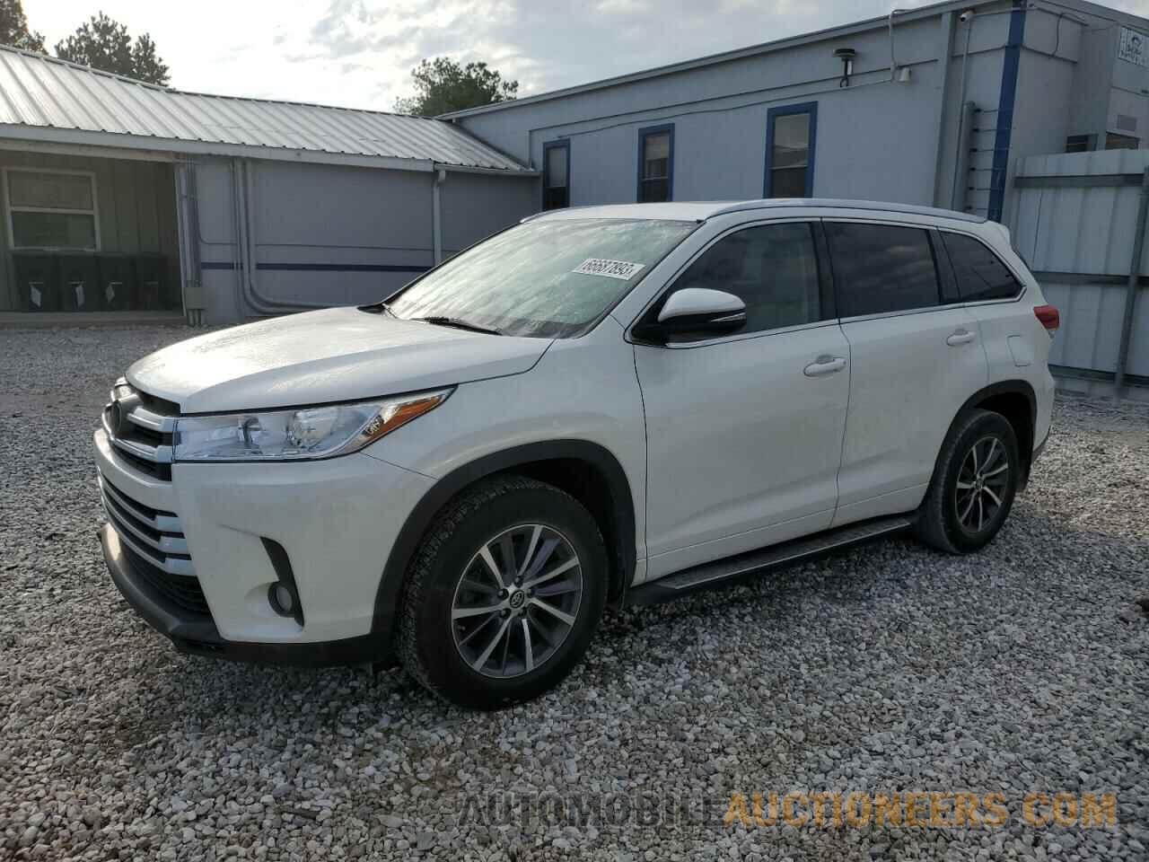 5TDKZRFHXJS541894 TOYOTA HIGHLANDER 2018