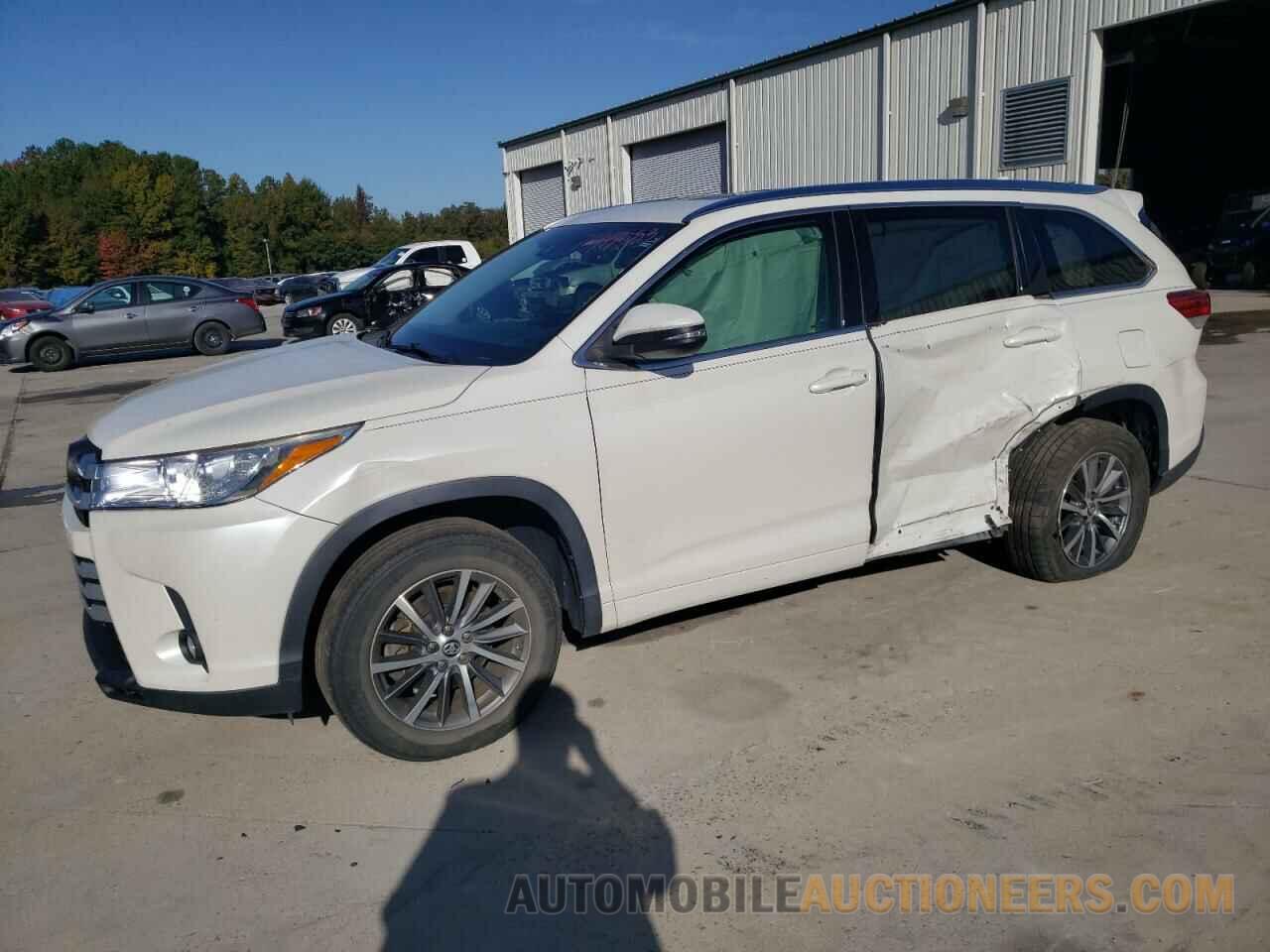 5TDKZRFHXJS543354 TOYOTA HIGHLANDER 2018