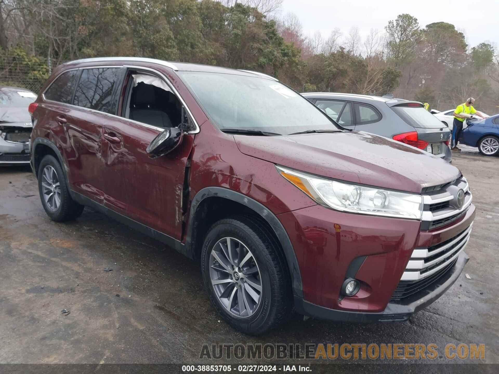 5TDKZRFHXKS305909 TOYOTA HIGHLANDER 2019