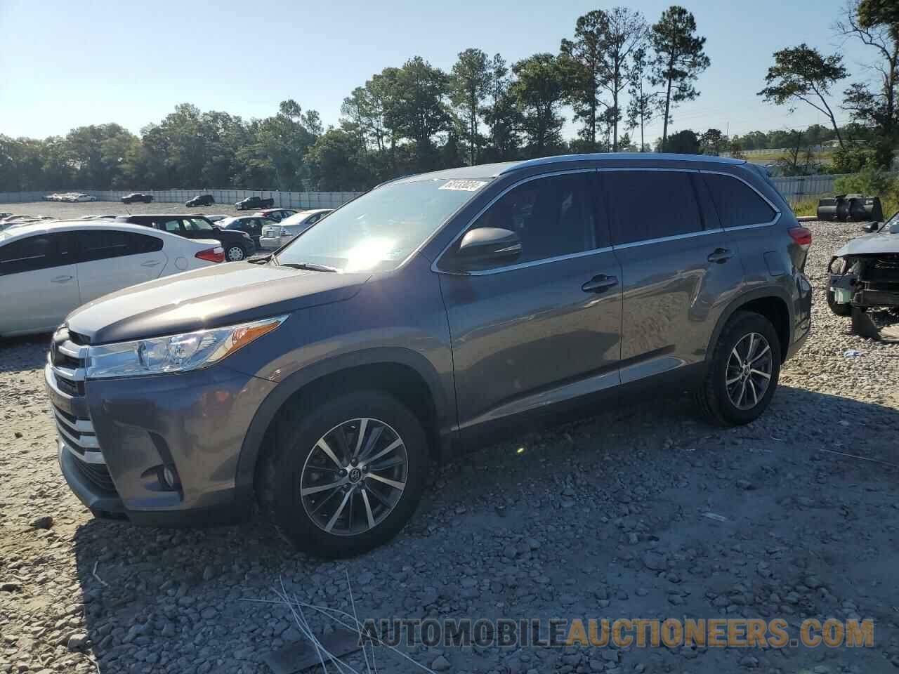 5TDKZRFHXKS337548 TOYOTA HIGHLANDER 2019