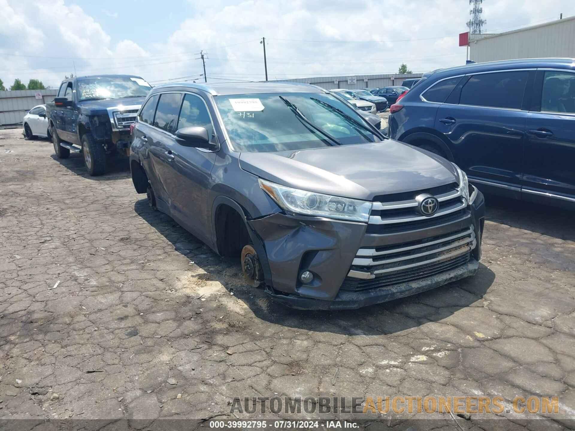 5TDKZRFHXKS340045 TOYOTA HIGHLANDER 2019