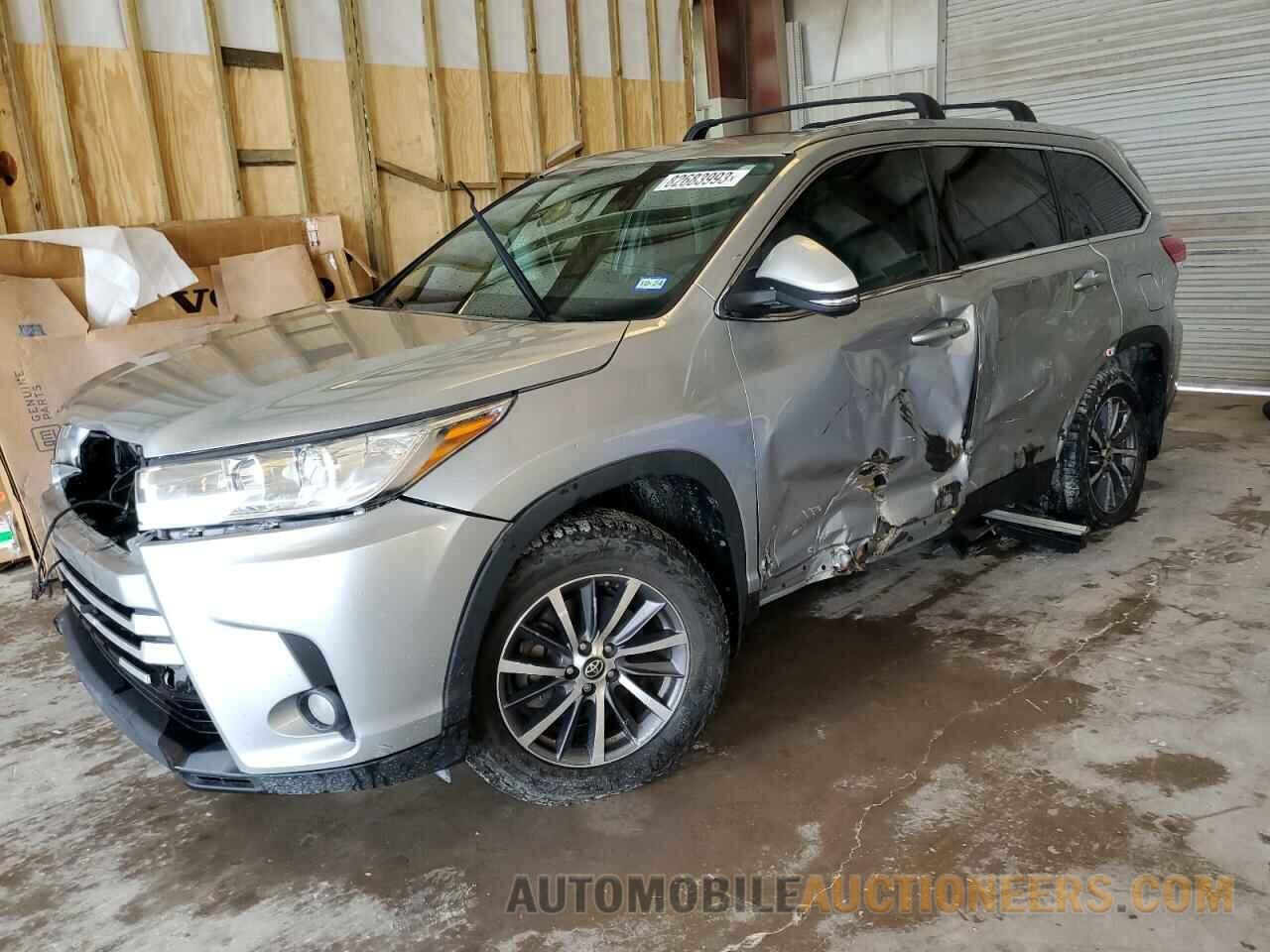 5TDKZRFHXKS554520 TOYOTA HIGHLANDER 2019