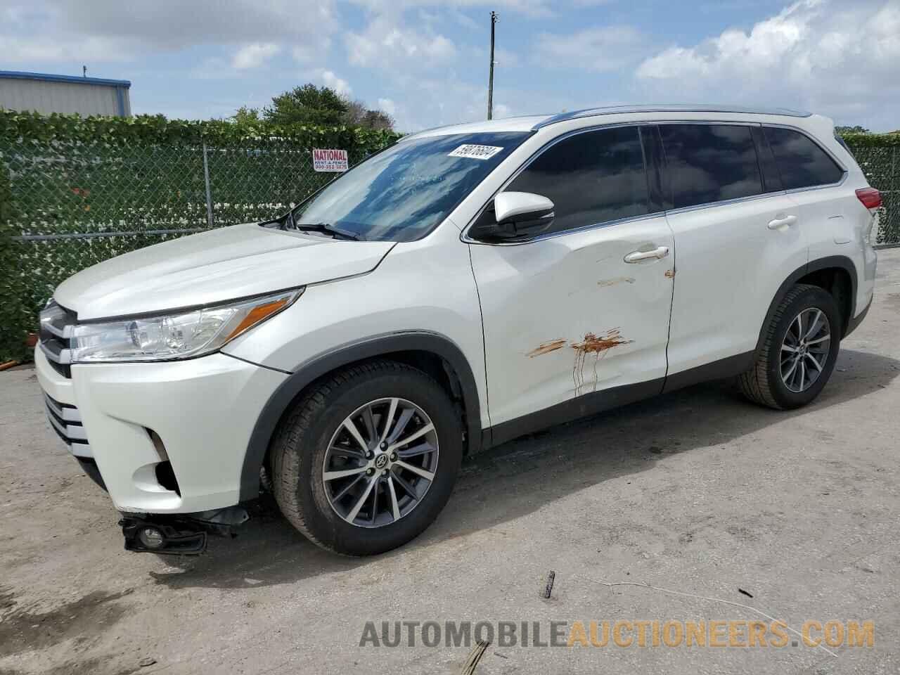 5TDKZRFHXKS556834 TOYOTA HIGHLANDER 2019