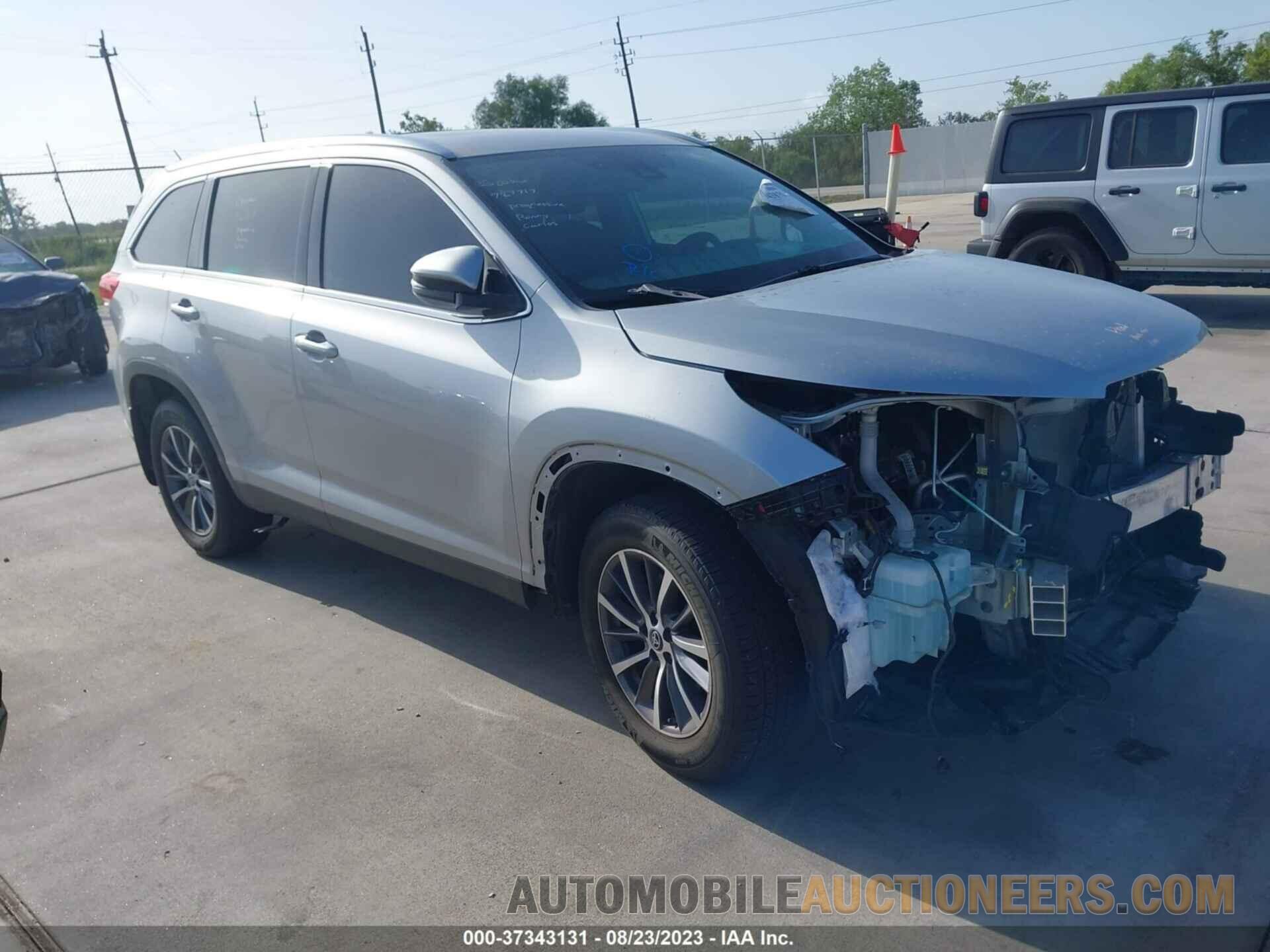 5TDKZRFHXKS561502 TOYOTA HIGHLANDER 2019