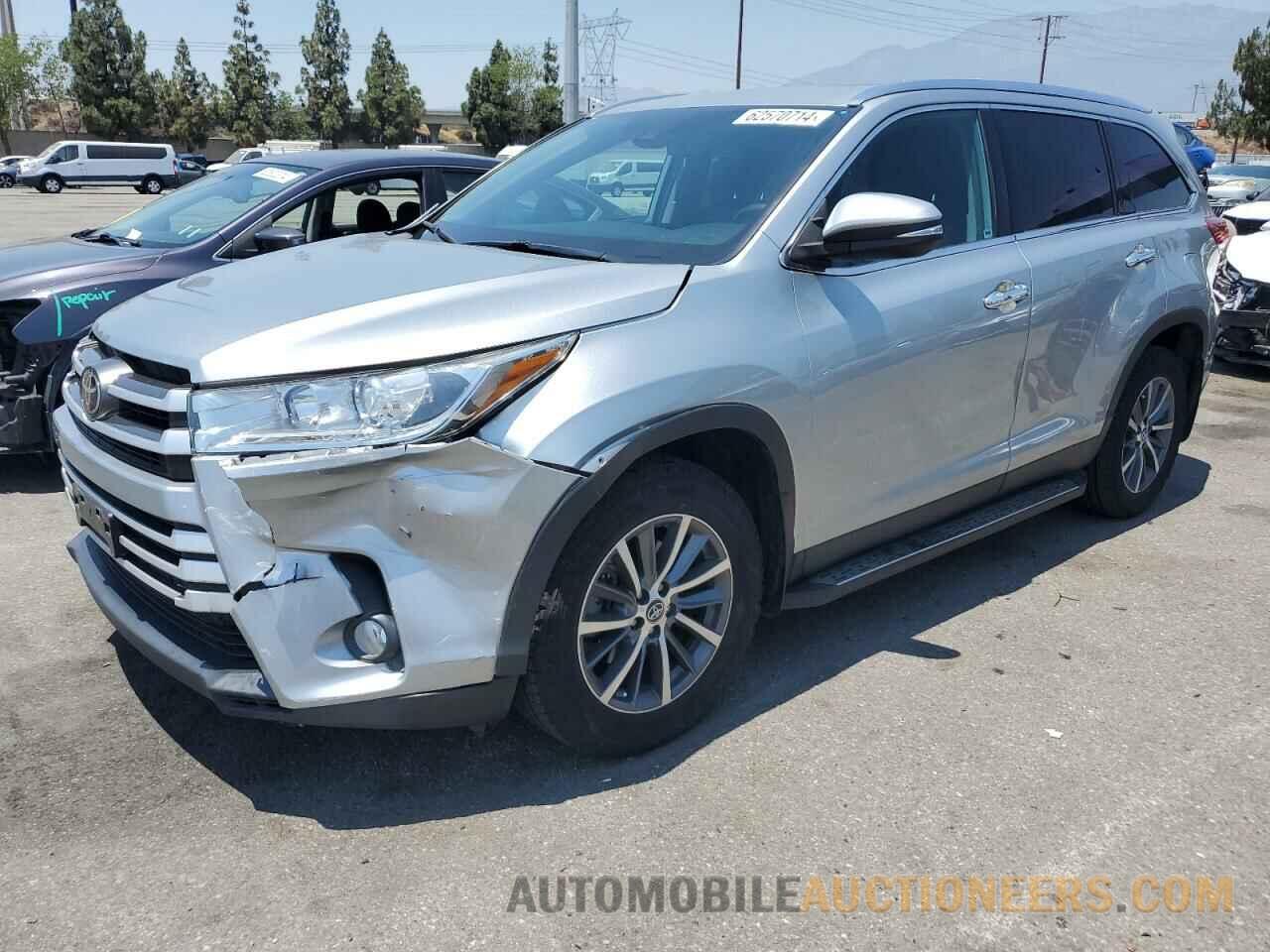 5TDKZRFHXKS571723 TOYOTA HIGHLANDER 2019