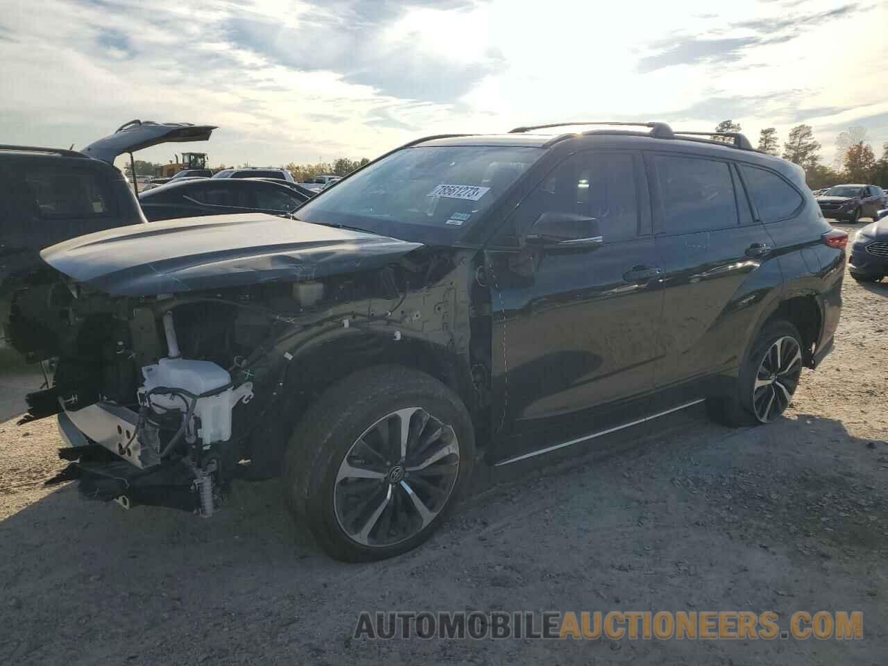 5TDLZRAH1NS133141 TOYOTA HIGHLANDER 2022