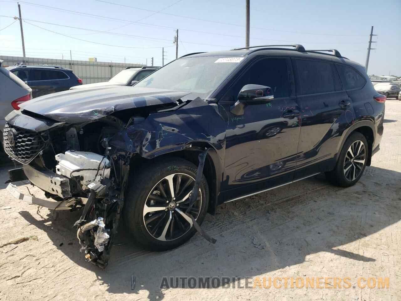 5TDLZRAH3MS078190 TOYOTA HIGHLANDER 2021