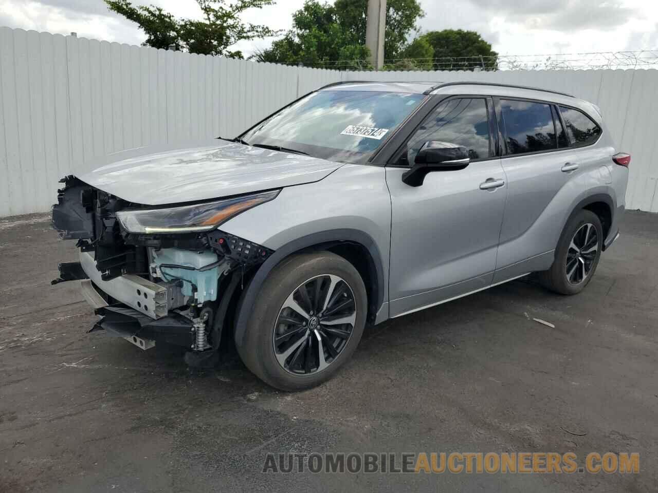 5TDLZRAH5MS049855 TOYOTA HIGHLANDER 2021