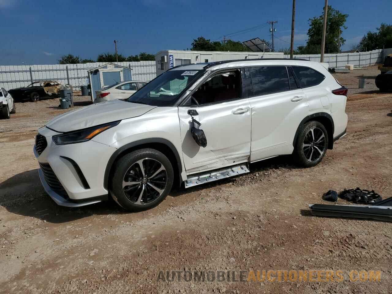 5TDLZRAH6MS064297 TOYOTA HIGHLANDER 2021