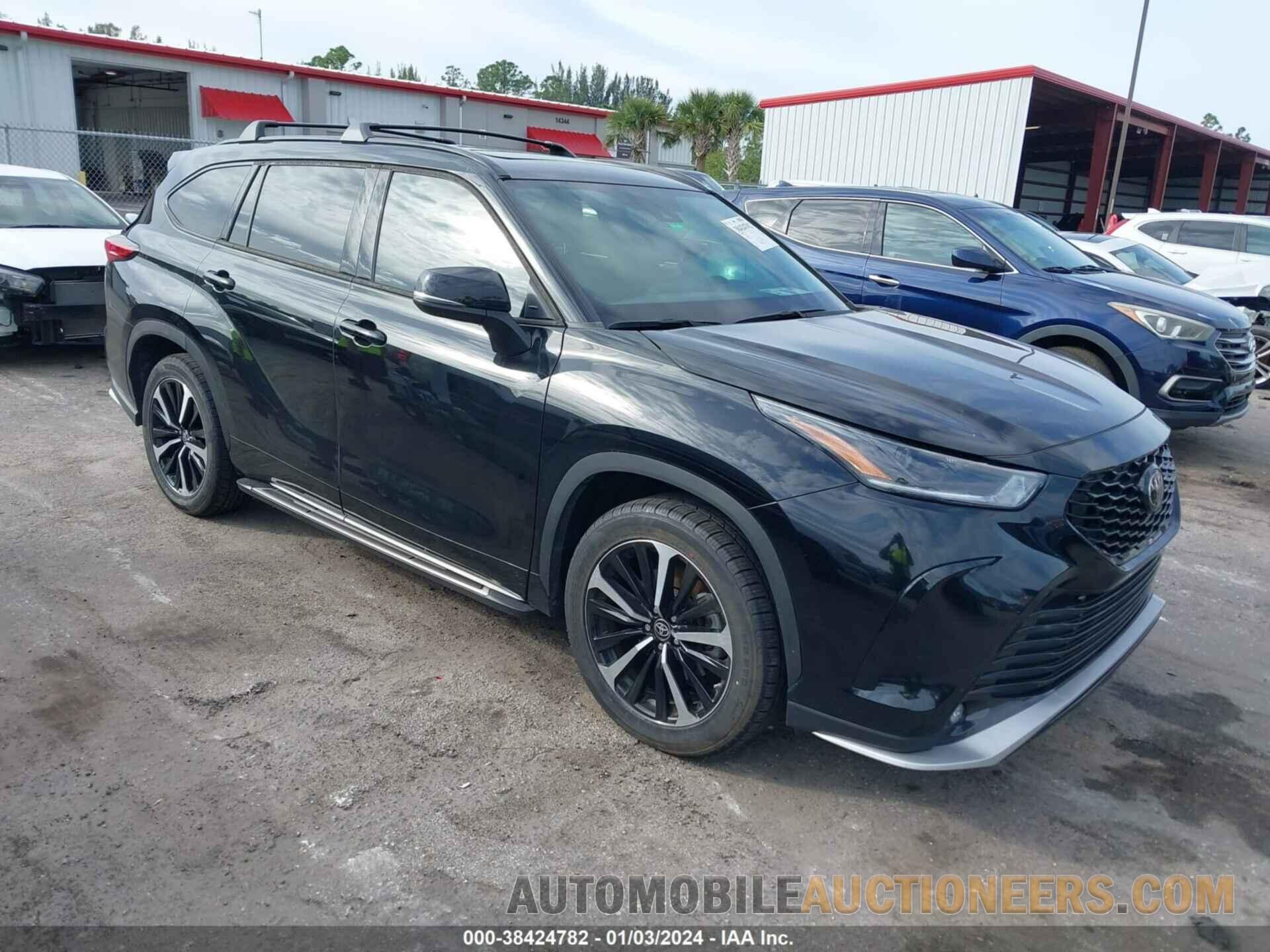 5TDLZRAH6NS100068 TOYOTA HIGHLANDER 2022