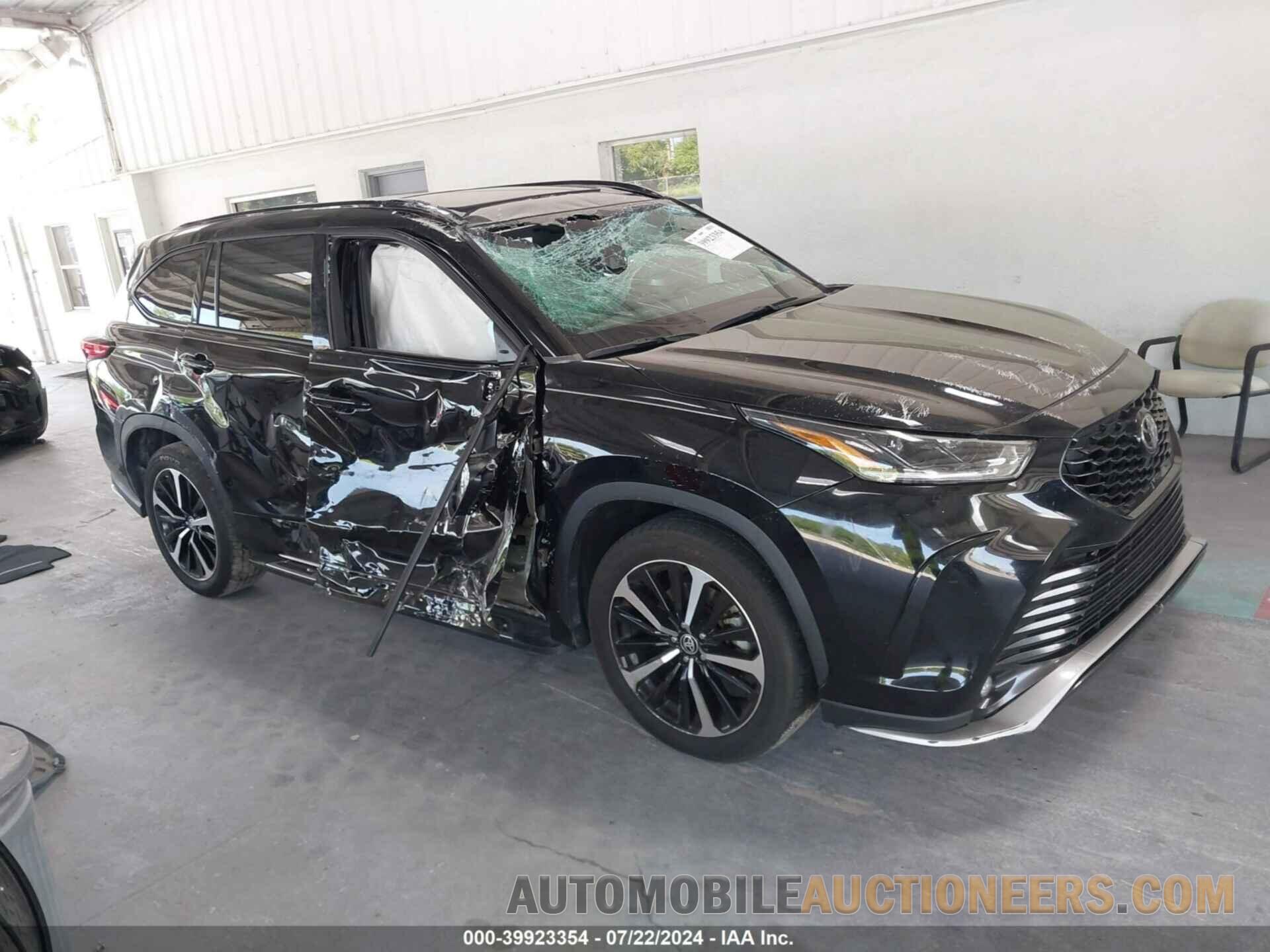 5TDLZRAH7NS142829 TOYOTA HIGHLANDER 2022