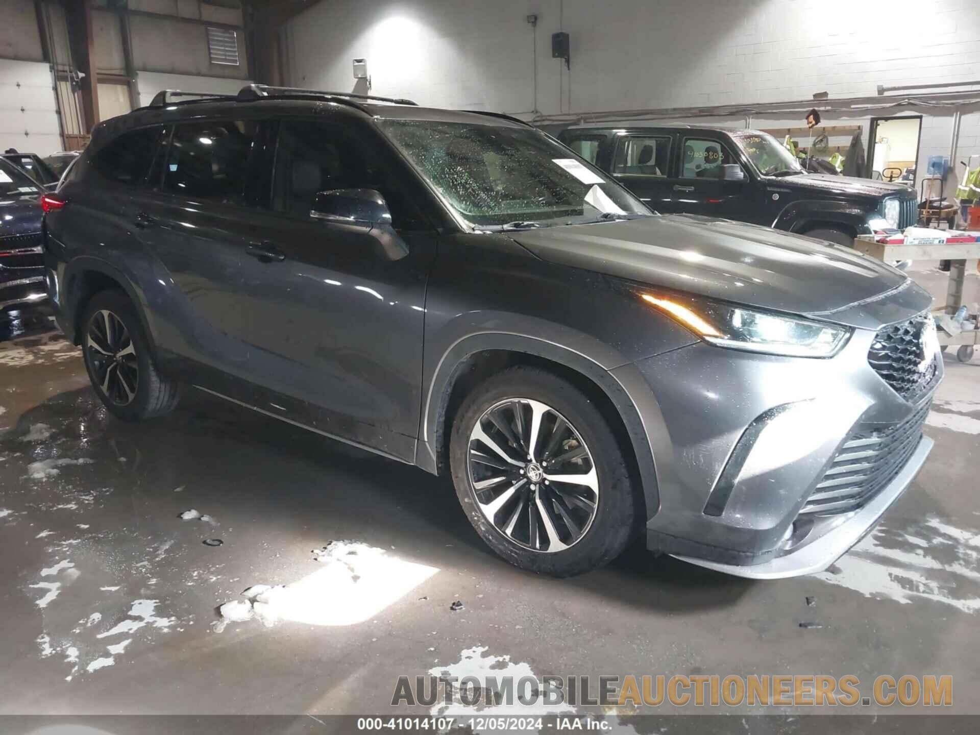 5TDLZRAH9MS042374 TOYOTA HIGHLANDER 2021