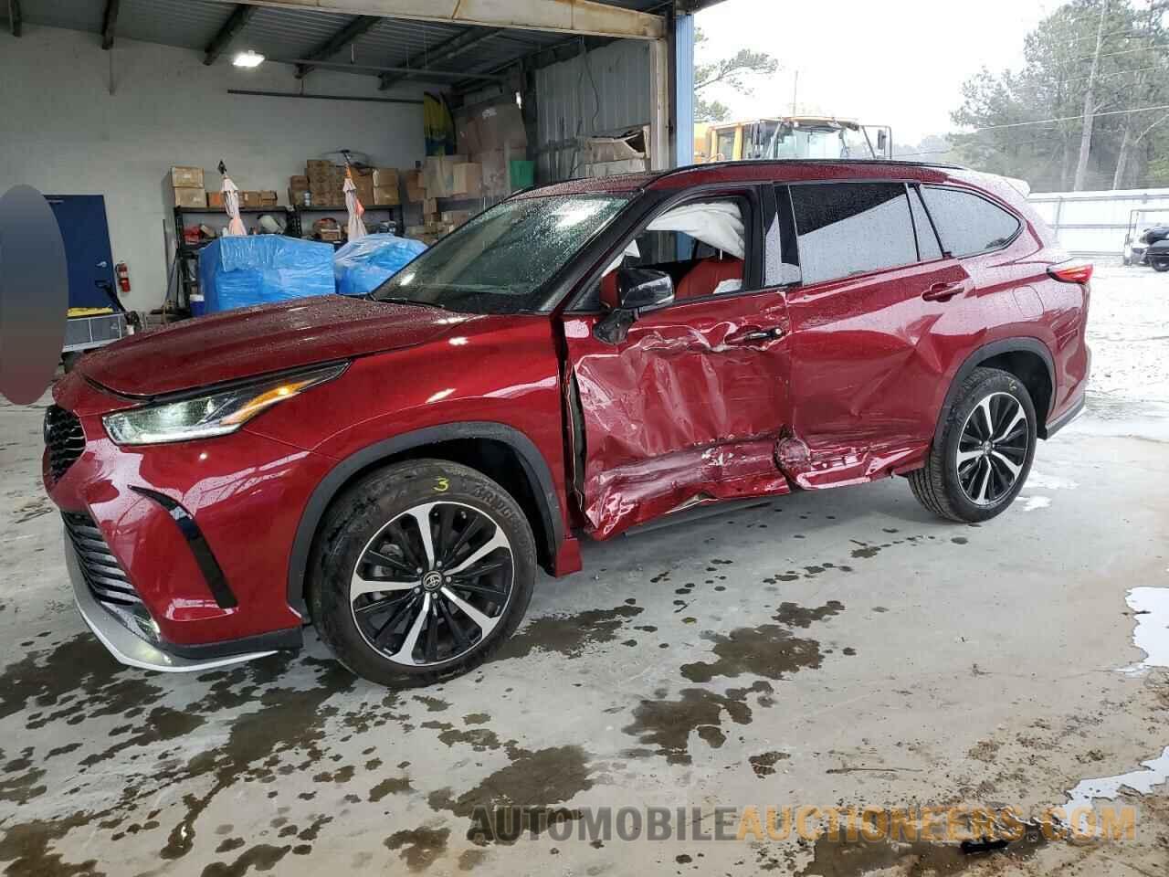 5TDLZRAHXNS106911 TOYOTA HIGHLANDER 2022