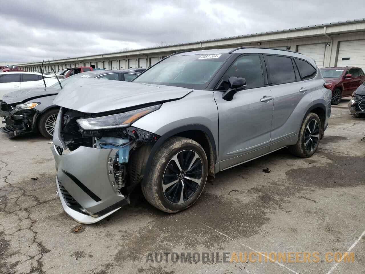 5TDLZRBH0MS092448 TOYOTA HIGHLANDER 2021