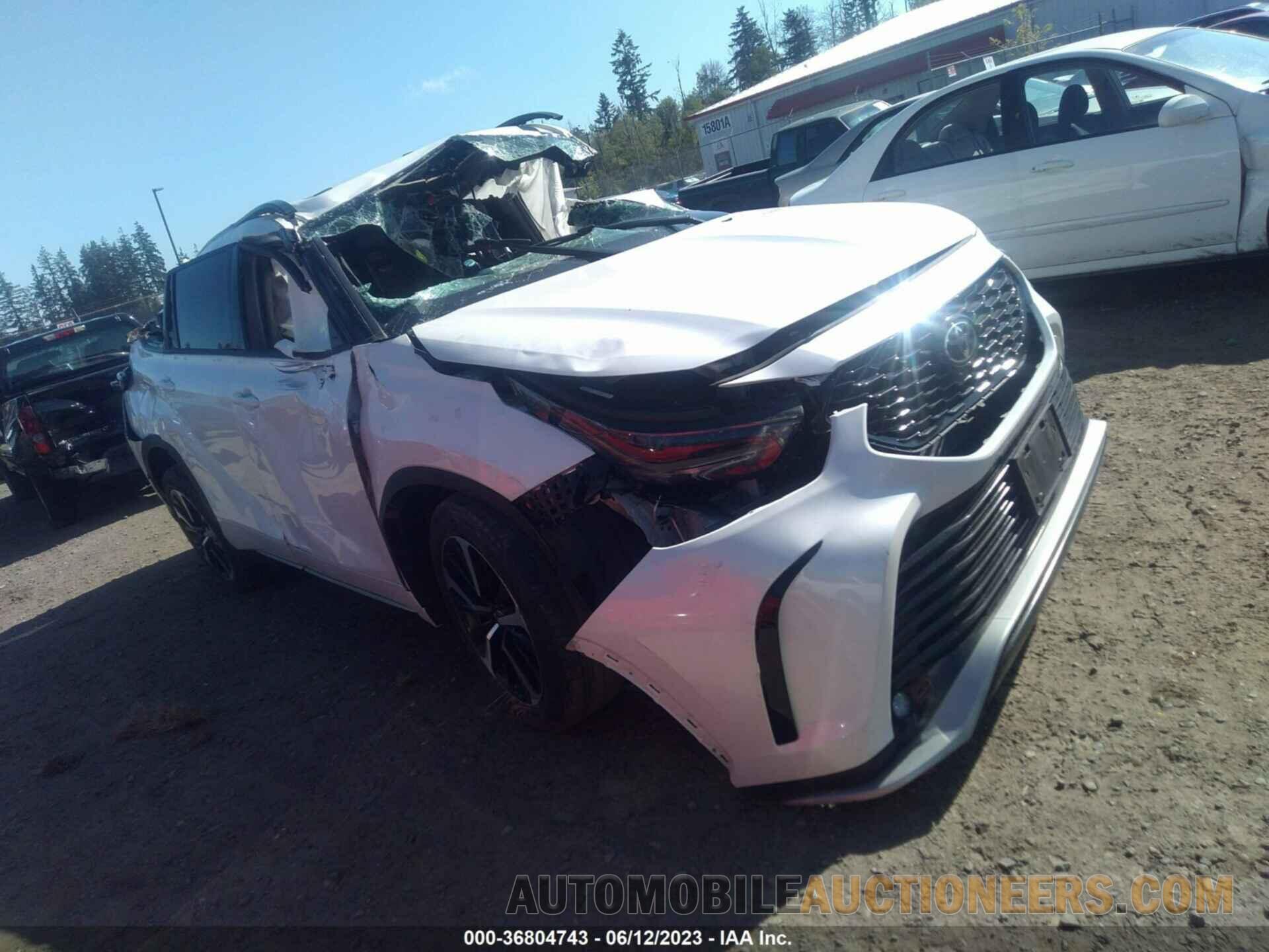 5TDLZRBH2MS114398 TOYOTA HIGHLANDER 2021